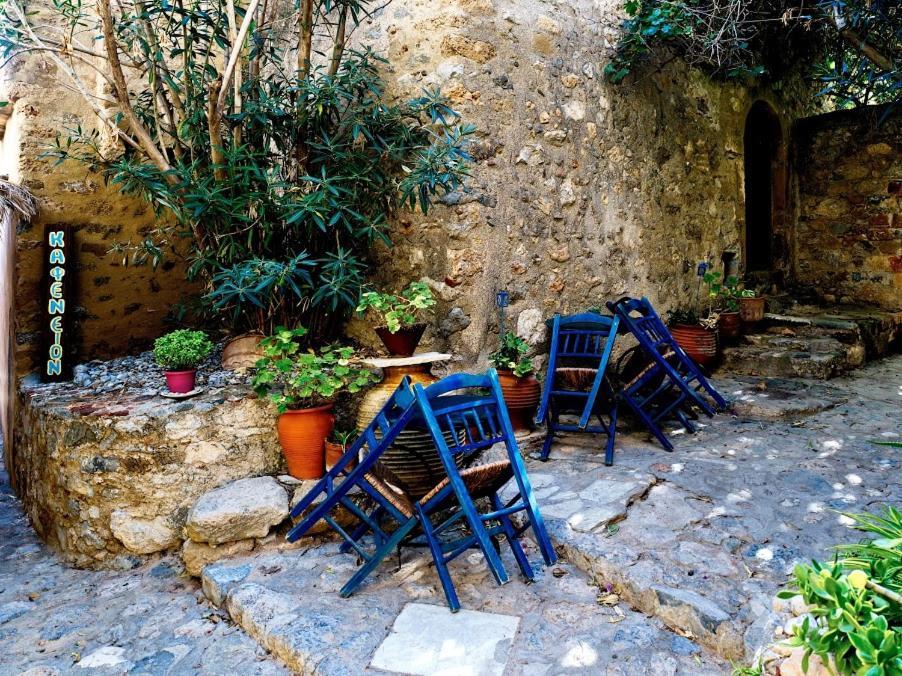 Kissamitakis Guesthouse Monemvasía Exterior foto